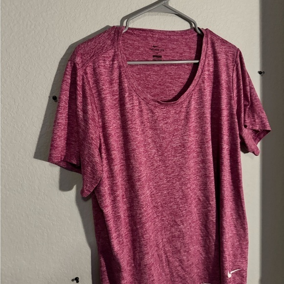 Nike Tops - Women's Pink Nike Top
